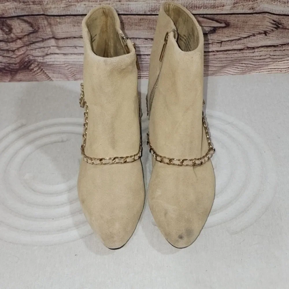 New Karl‎ Lagerfeld Paris Cassie Booties Size 6.5